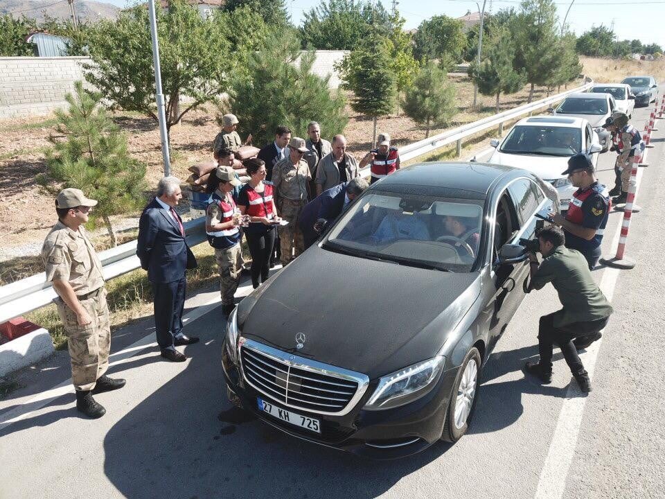 Malatya jandarmasından trafikte drone’lu denetim 