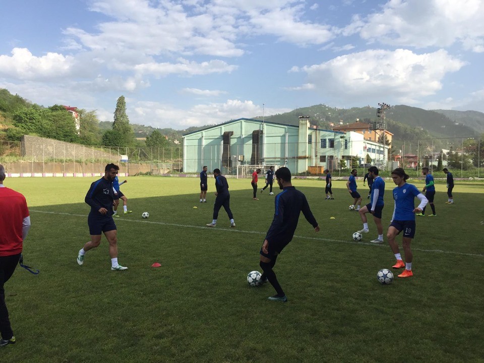 Malatya Yeşilyurt Belediyespor hazırlıklarını Trabzon’da sürdürüyor 