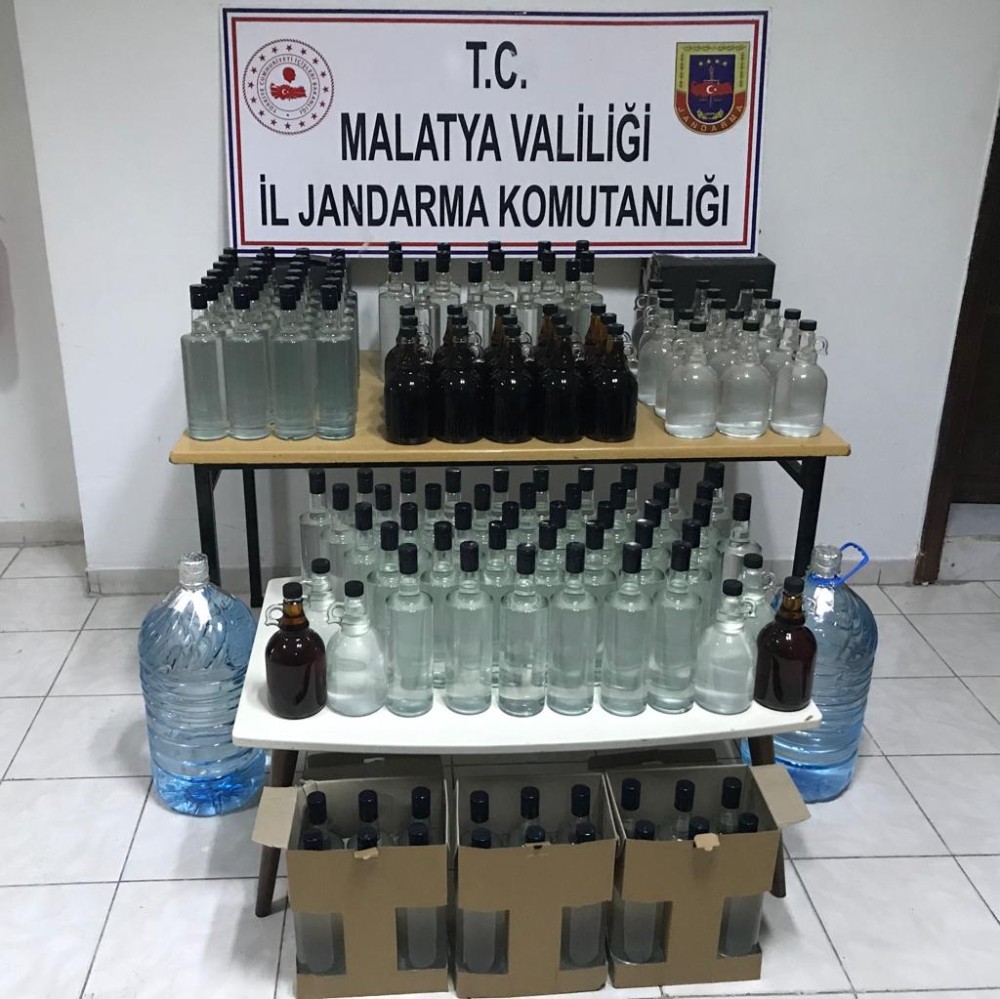 Malatya’da 230 litre sahte içki ele geçirildi 