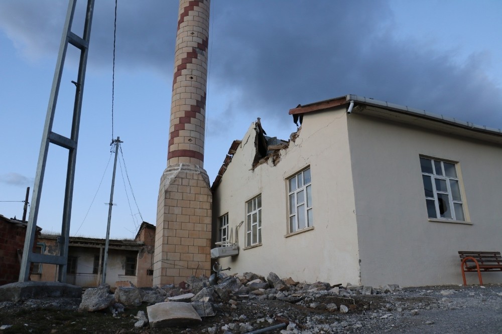 Malatya’da 286 bina acil yıkılmayı bekliyor 