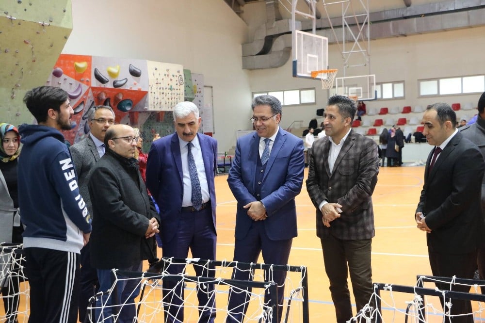 Malatya’da Beden Eğitimi Ve Spor Materyalleri sergisi 