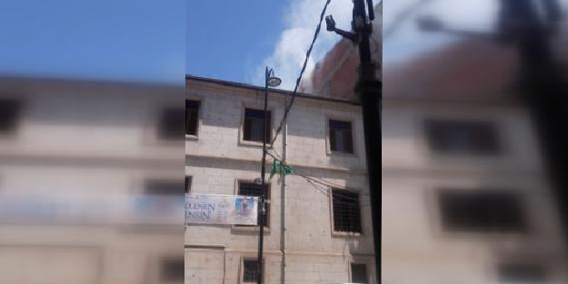 Malatya'da cami çatısında yangın