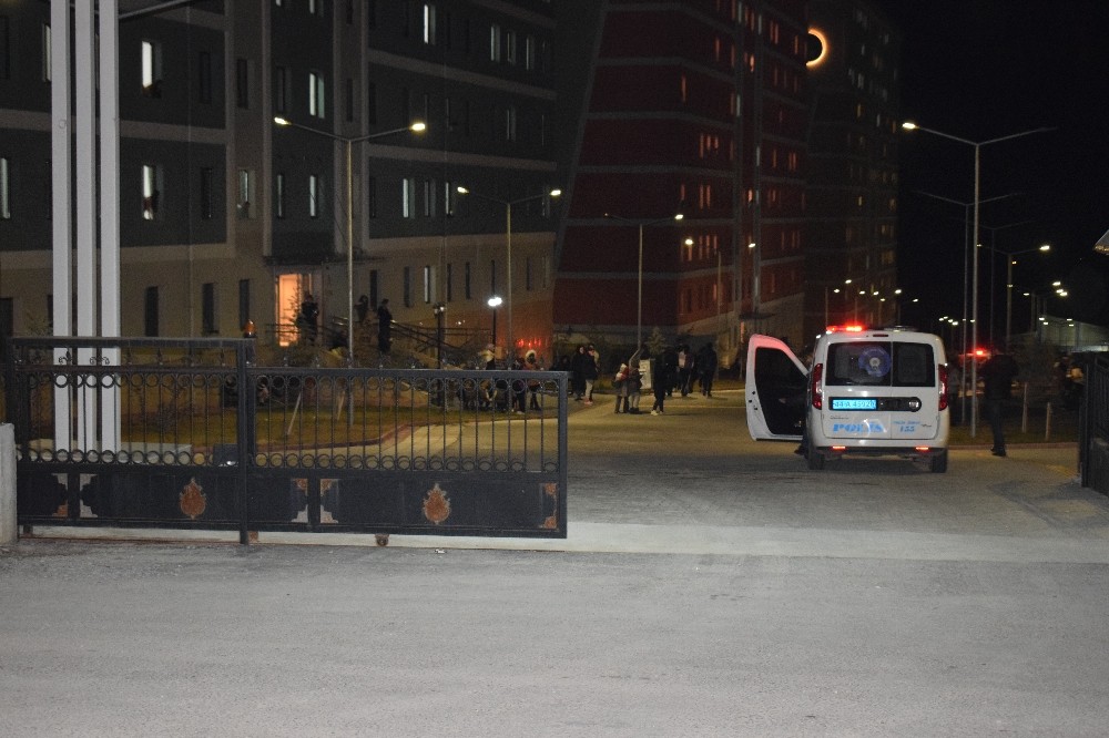 Malatya’da deprem söylentisi öğrencileri sokağa döktü 