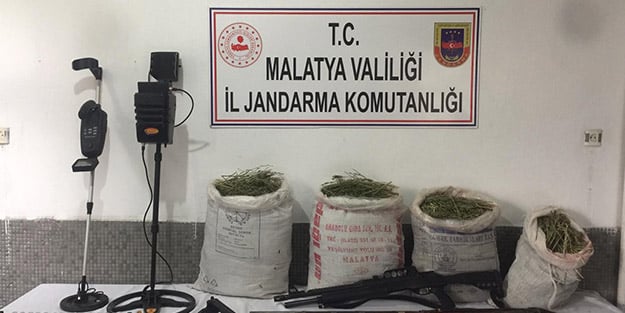 Malatya'da esrar baskını! Kilolarca ele geçirildi