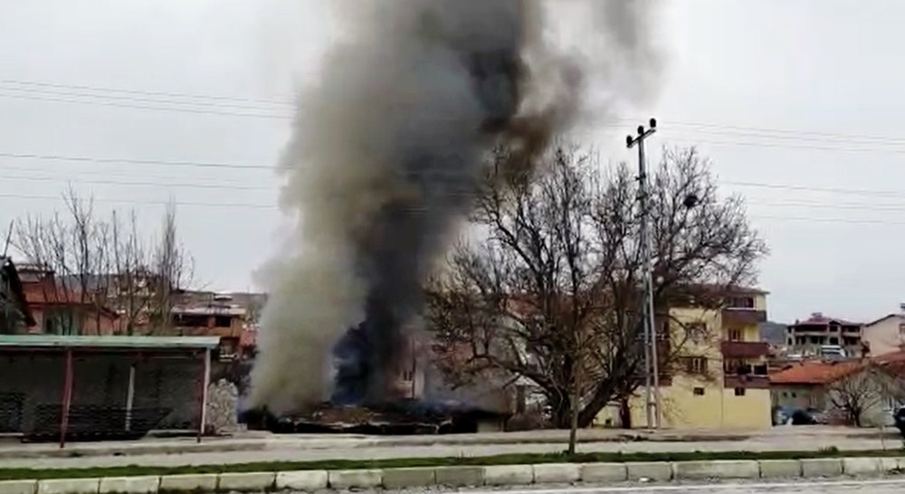 Malatya’da ev yangını maddi hasara yol açtı 