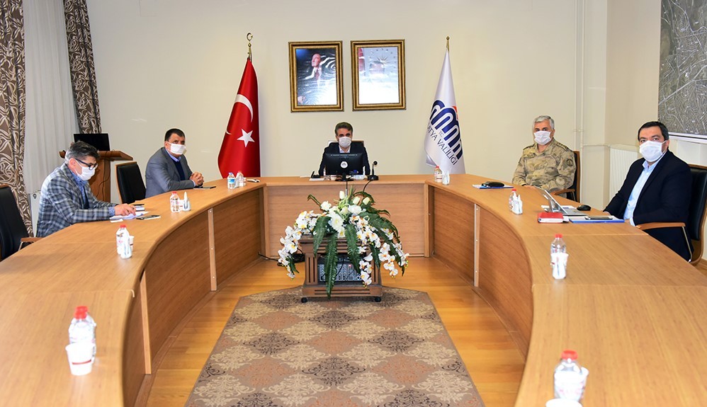 Malatya’da korona virüs toplantısı yapıldı 