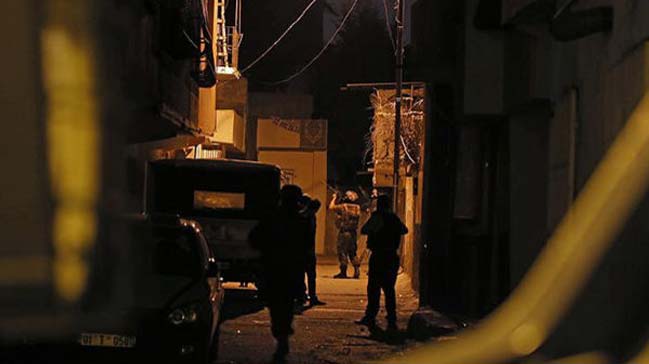 Malatya'da terör örgütü üyesi 6 kişi enselendi