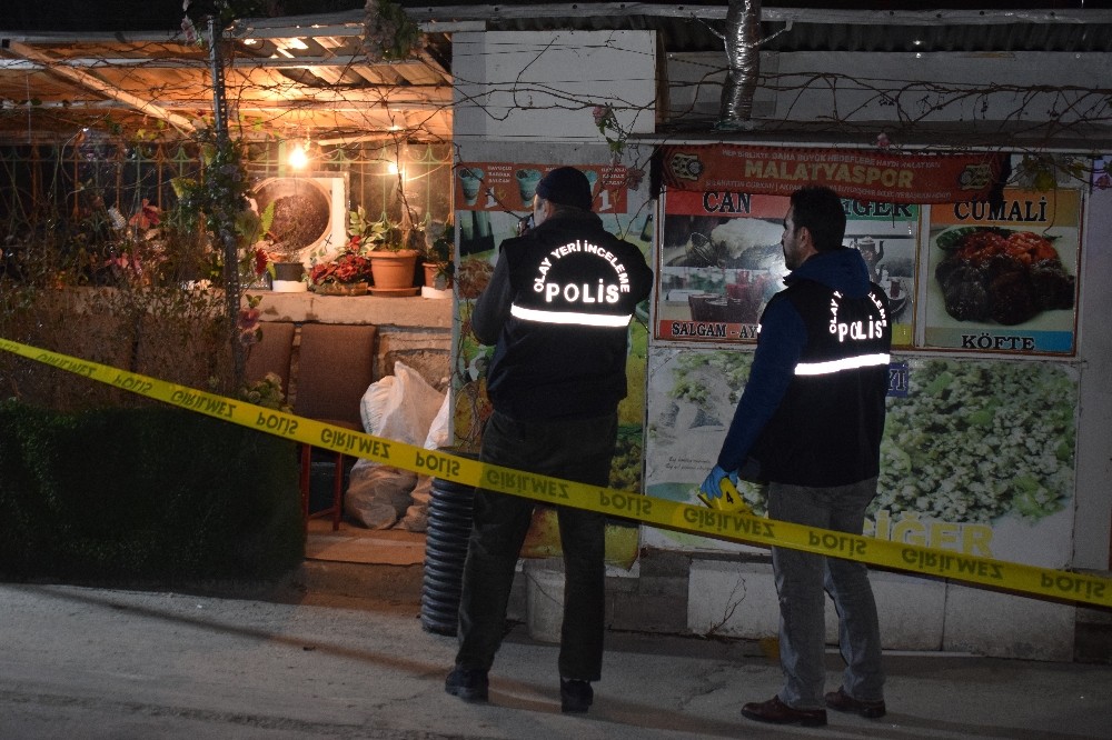 Malatya’da yemek yediği esnada silahlı saldırıya uğrayan şahıs yaralandı 