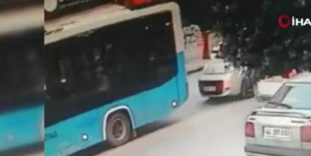 Malatya'daki binanın çökme anı kamerada!