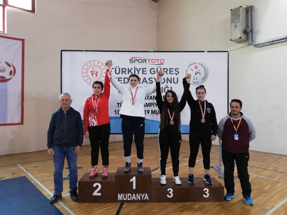 Malatyalı güreşçi Türkiye üçüncüsü oldu 
