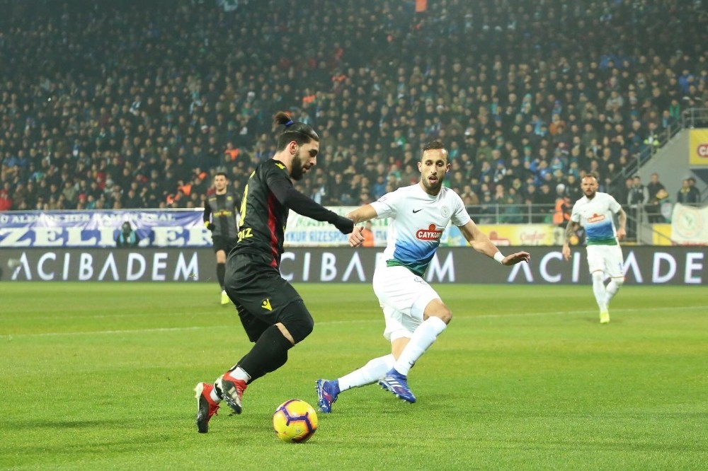 Malatyaspor sakatlıkların nedeni araştırılıyor 