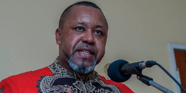 Son dakika! Devlet Başkan Yardımcısını taşıyan uçak kayboldu