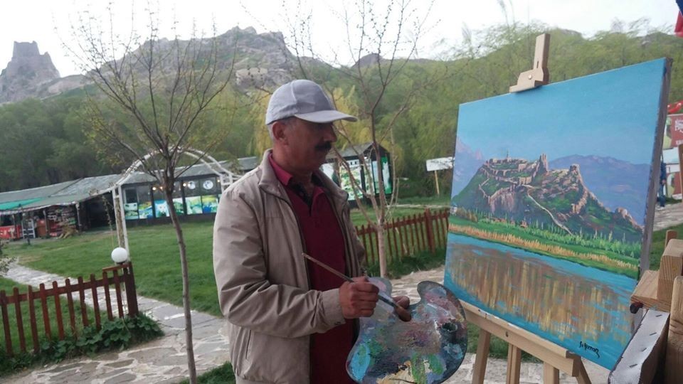 Malazgirtli ünlü ressam hayatını kaybetti 