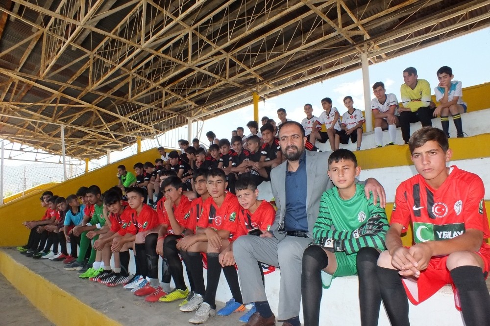 Malazgirt’te milli takım seçmeleri 
