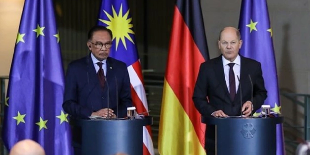 Malezya Başbakanı'ndan Batı'ya: 'Hepiniz ikiyüzlü davranıyorsunuz!'