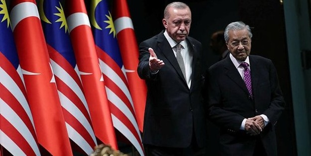 Malezya basınında gündem Türkiye! Büyük kardeşimizi bulduk