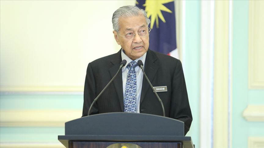 Malezya'da başbakanlıkta değişim tarihini Mahathir Muhammed belirleyecek
