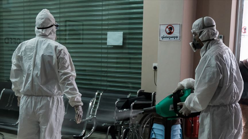 Malezya'da Kovid-19 vaka sayıları bu ay zirveye ulaşabilir