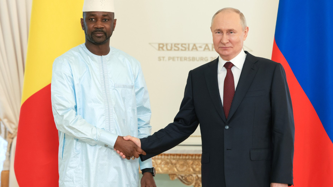 Mali’de cunta lideri kendini savunma bakanı olarak atadı