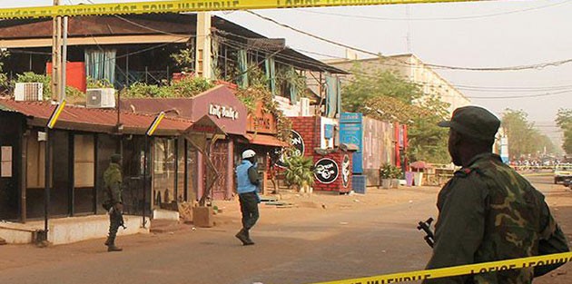 Mali’de lokantaya silahlı baskın: 5 ölü