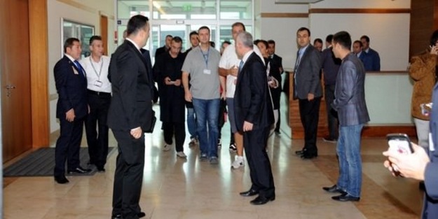 Mali'de rehin alınan THY personeli İstanbul'da