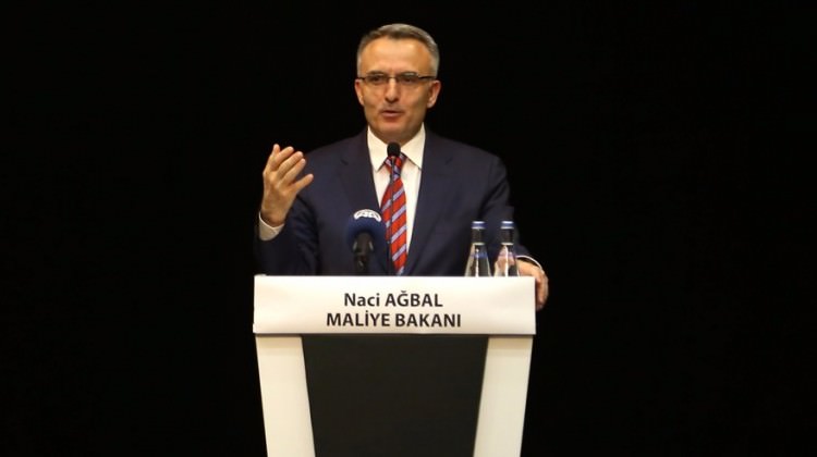Maliye Bakanı Ağbal: Avrupa parayı getirip Türkiye'ye bırakıyor!