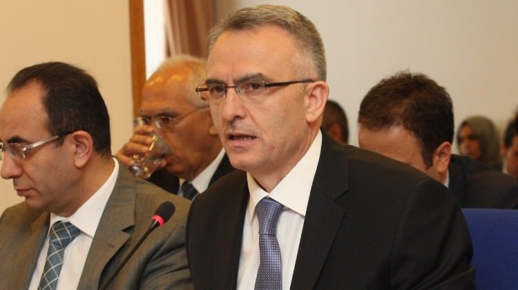 Maliye Bakanı'ndan indirim sinyali!