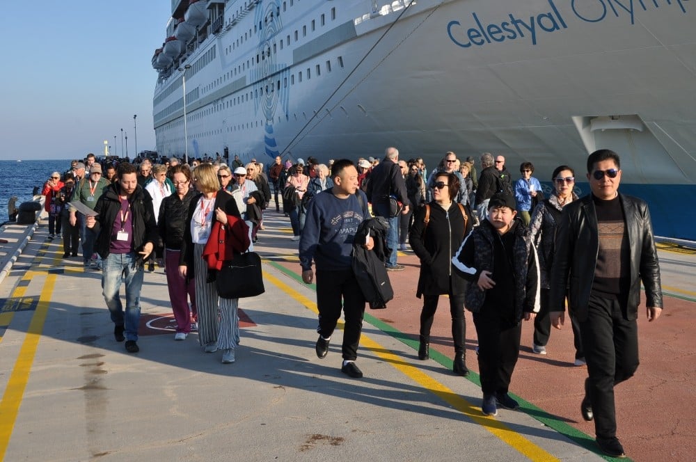 Malta bayraklı Celestyal Olympia Kuşadası’na ikinci seferini gerçekleştirdi 
