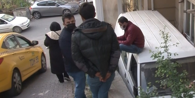 Maltepe'de ilginç kaza! Saniye saniye kaydedildi
