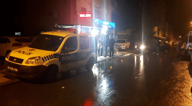 Maltepe'de silahlı iş yeri baskın korkuttu