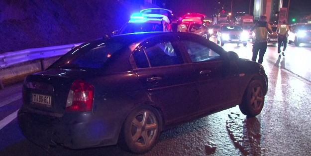 Maltepe’de zincirleme kaza! 6 araç birbirine girdi