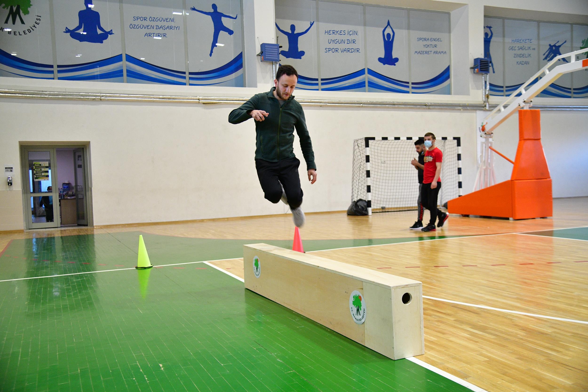 Mamak Belediyesi’nden polis adaylarına büyük fırsat