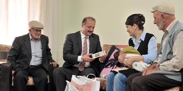 Mamaklı olmanın ayrıcalığı devam ediyor