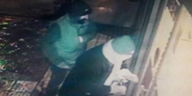 Cinayeti beyaz atkı aydınlattı