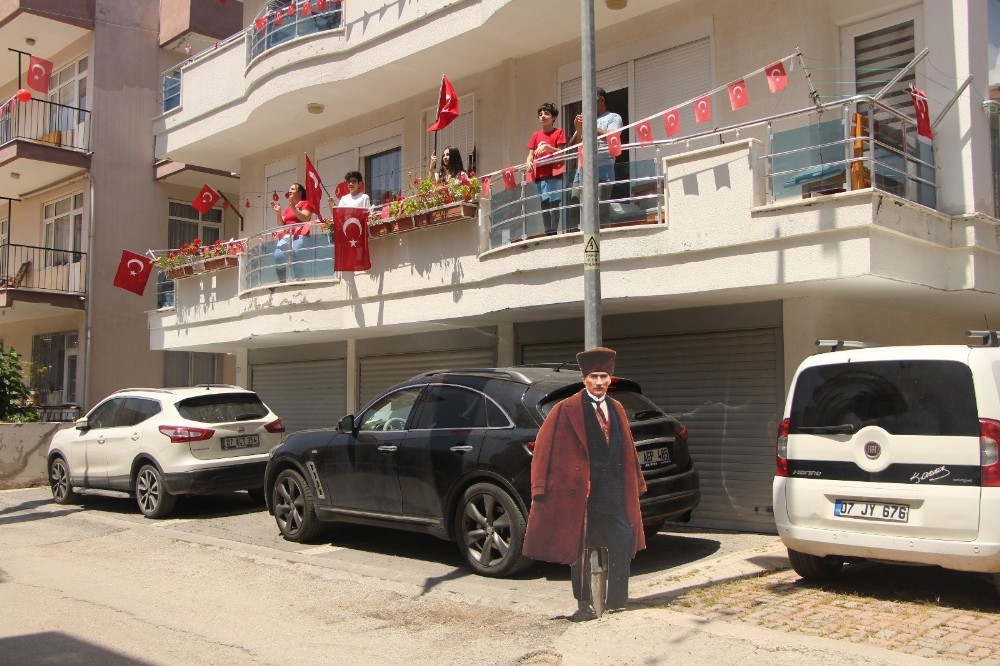 Manavgat’ta 23 Nisan coşkuyla kutlandı 