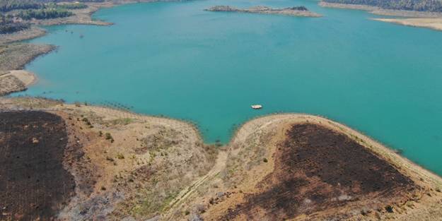 Manavgat'ta içler acısı görüntü! Yangının söndürüldüğü alan havadan görüntülendi