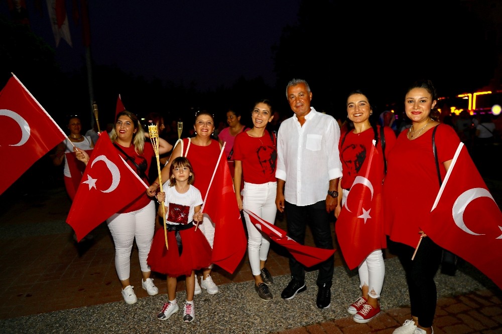 Manavgat’ta zafer coşkusu yaşandı 