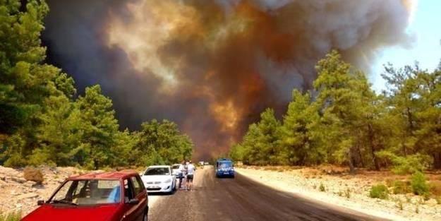 Manavgat'taki yangının şüphelisi hastanede yaşamını yitirdi