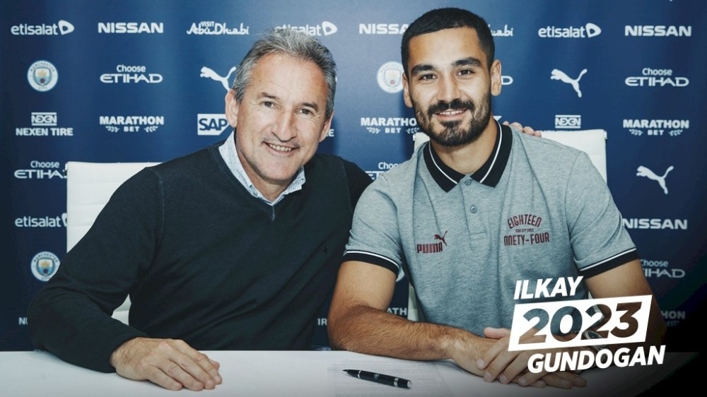 Manchester City, İlkay Gündoğan’ın sözleşmesini 4 yıl uzattı 