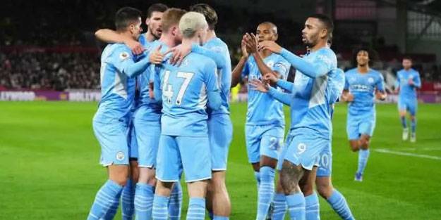 Manchester City Premier League tarihine geçti