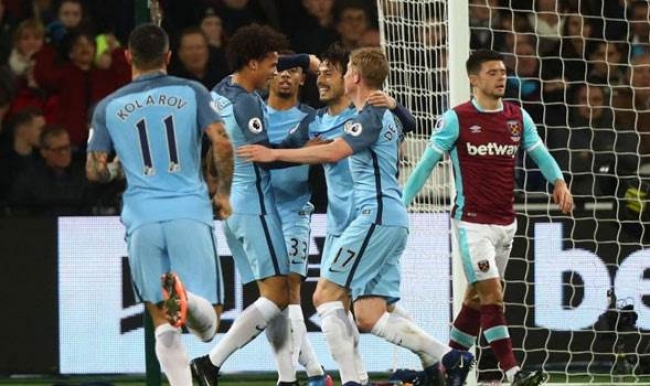 Manchester City, West Ham'ı dağıttı!