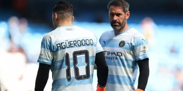 Manchester City'den şampiyonluğa özel tişört