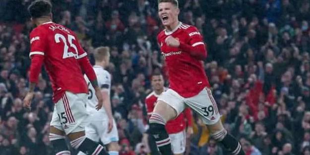 Manchester United, Burnley'i 3 golle devirdi