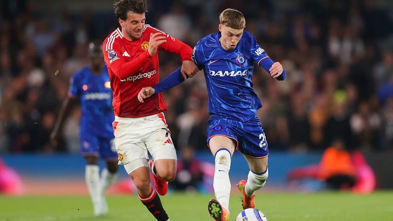 Manchester United-Chelsea maçı saat kaçta hangi kanalda şifresiz mi?