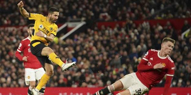 Manchester United hezimeti yaşadı