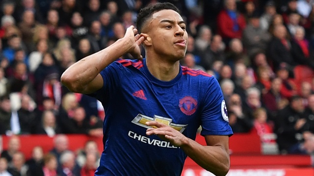 Manchester United Jesse Lingard'ın sözleşmesini yeniledi