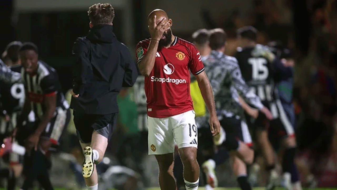 Manchester United'da kabus!