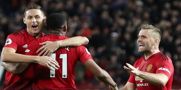 Manchester United'dan muhteşem geri dönüş! Tam 5 gollü karşılaşma