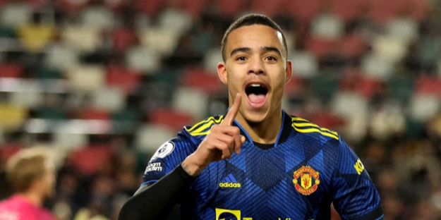 Manchester United'in başı yine dertte!