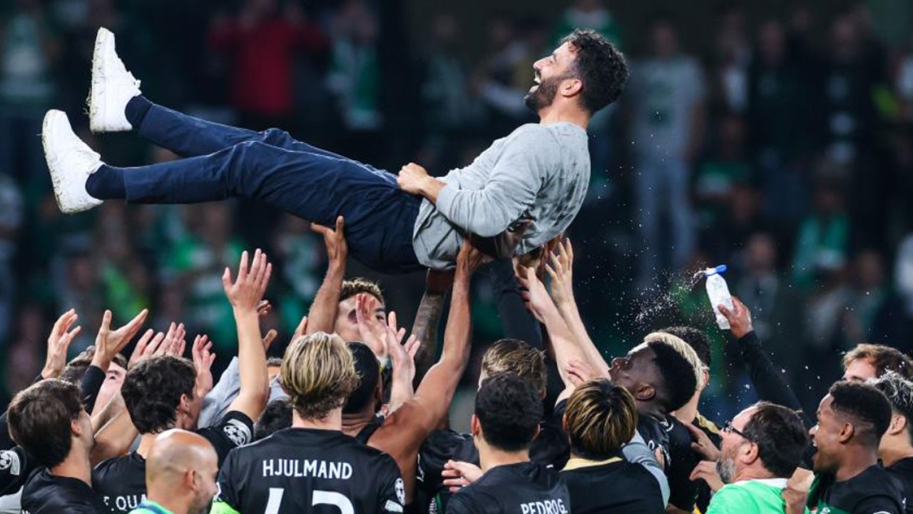 Manchester United'ın yeni teknik adamı Amorim'e görkemli veda